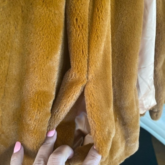 Fur jacket, soft material, light weight, size L - Picture 7 of 7